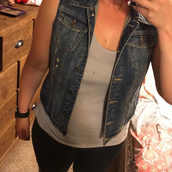 Jean vest - Picture 5 of 6